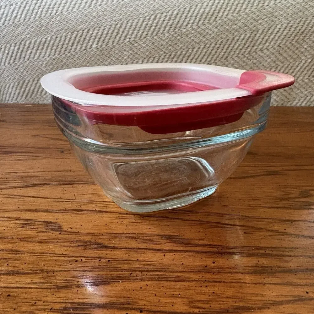 Rubbermaid glass food